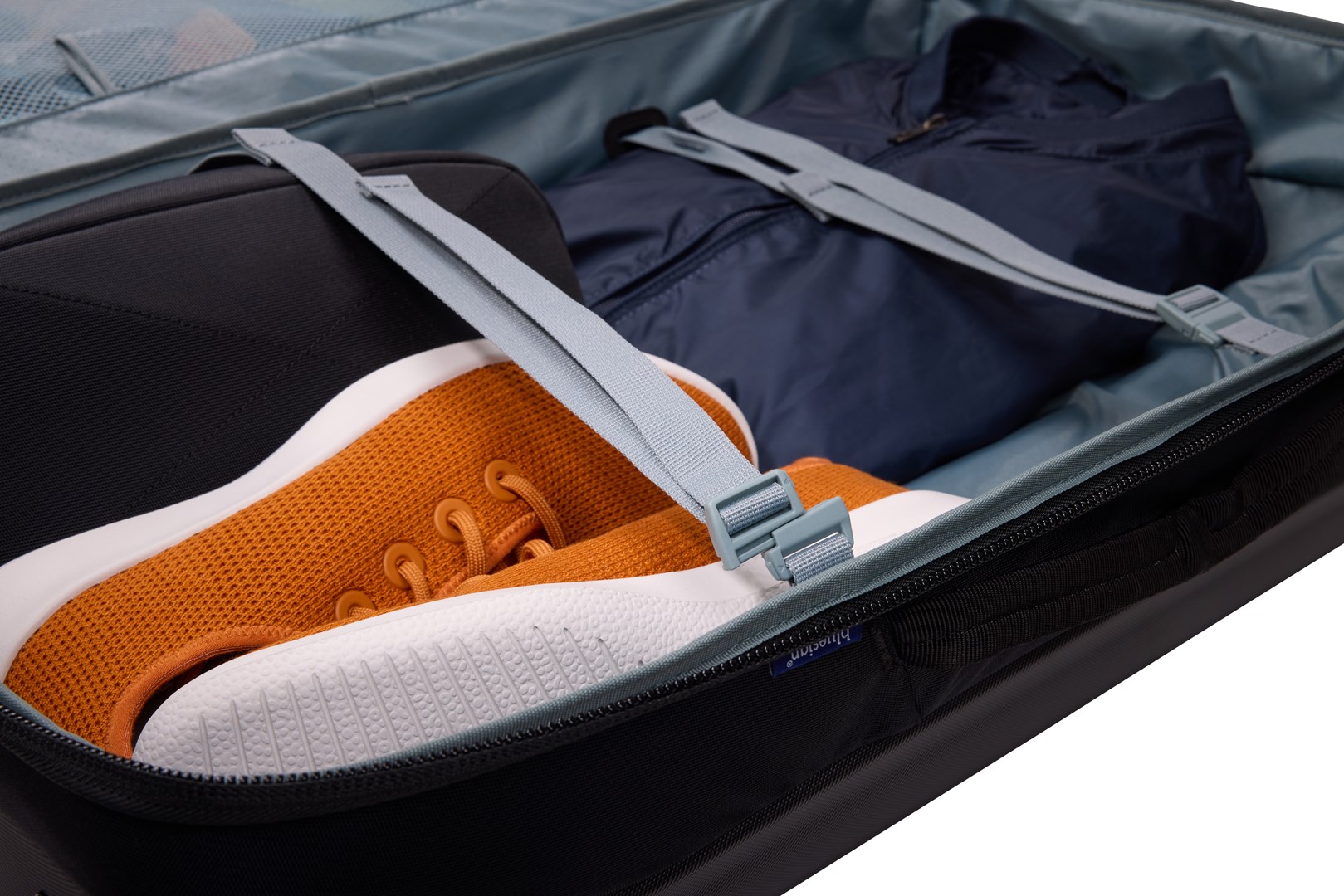 Putna torba THULE Subterra 2 TSR490 (90 L) crna boja-13