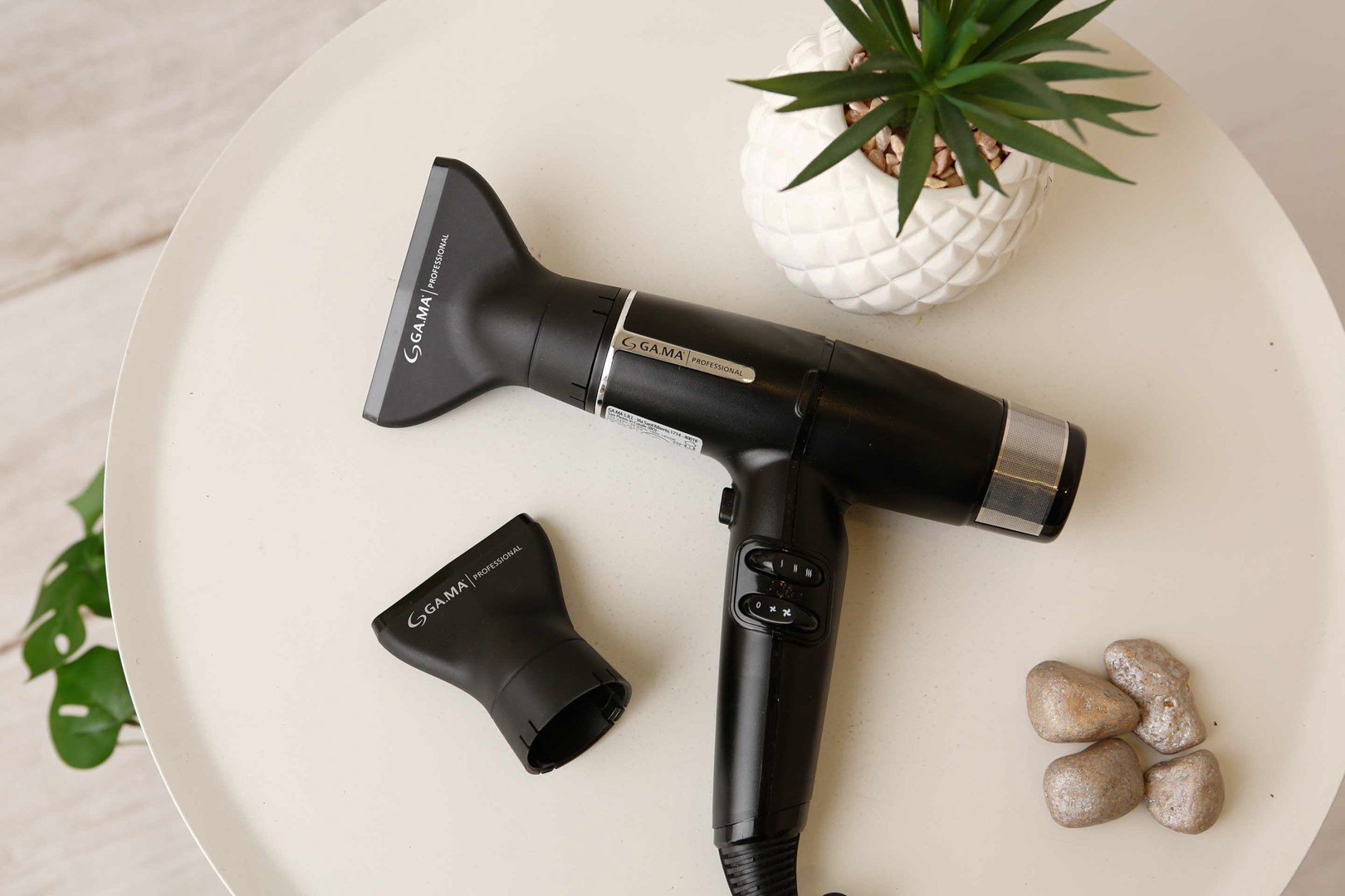 GA.MA PH6030.BK hair dryer 1500 W Black-1