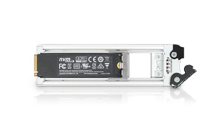 Icy Dock MB840TP-B storage drive enclosure SSD enclosure Aluminium, Black M.2-2
