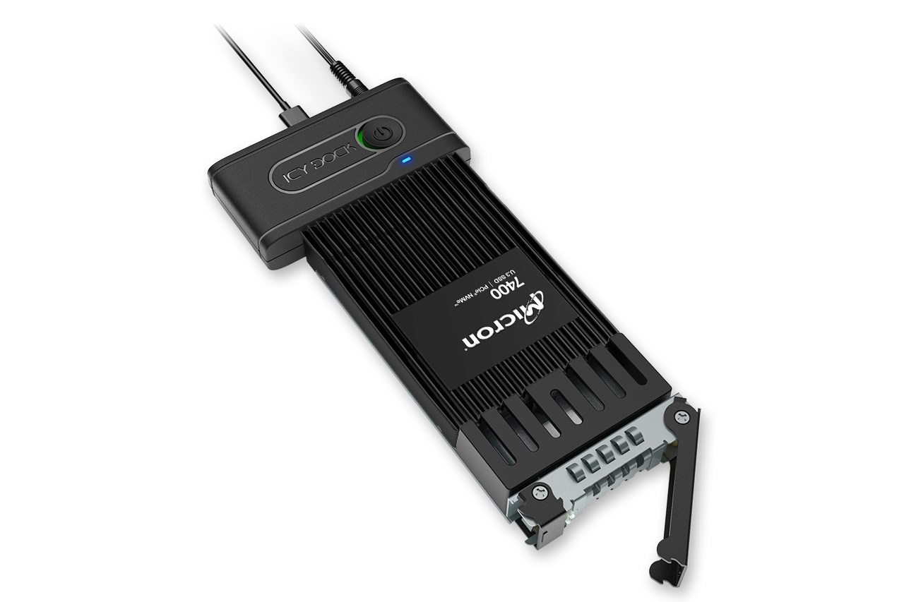 Adapter ICY DOCK EZ-Adapter Ex MB931U-1VB R1 za U.2 NVMe SSD (USB-C/A, 10Gbps)-8