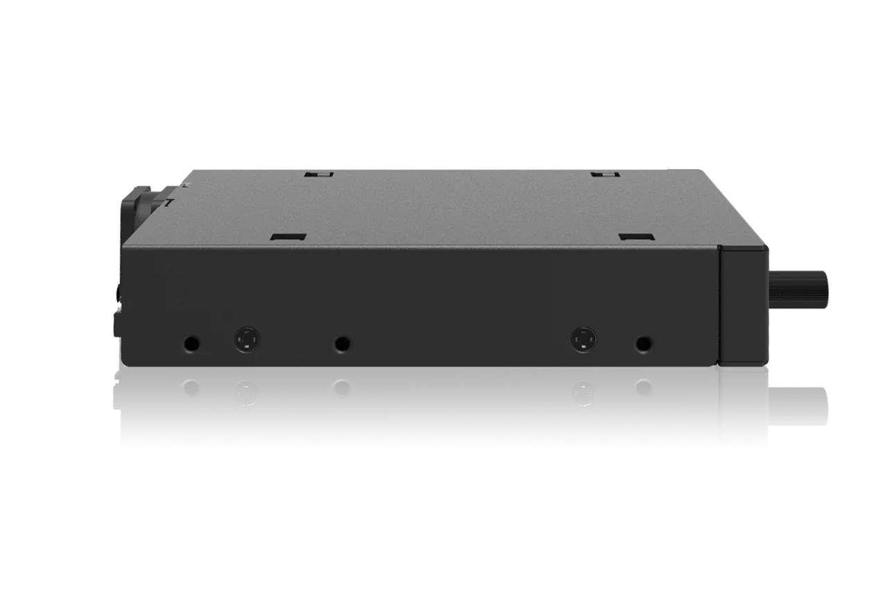 Icy Dock MB491V5K-B storage drive enclosure SSD enclosure Black 2.5"-2