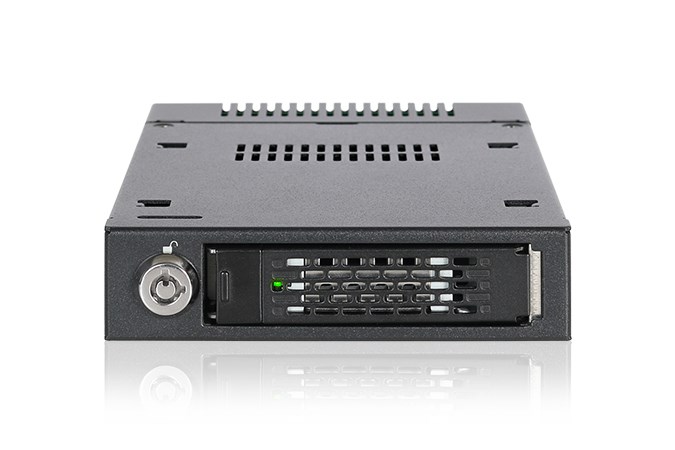 Ladica za M.2 NVMe SSD ICY DOCK ToughArmor MB601M2K-1B (za 3.5" ležište)