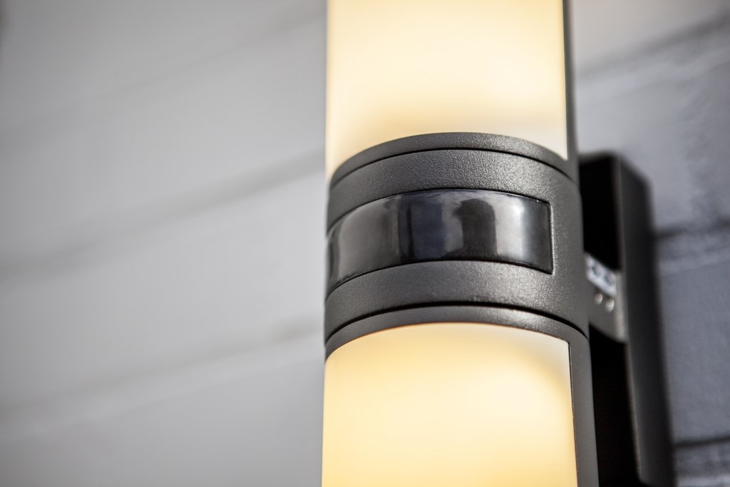 Vanjska zidna LED svjetiljka LUTEC CYRA 11W 850lm 3000K (antracit siva boja)-3