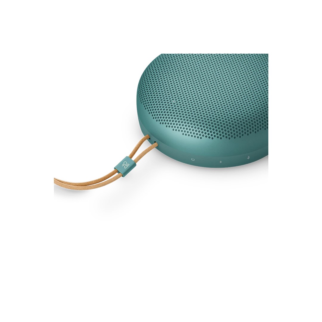 Bang & Olufsen BeoSound A1 3rd Gen Stereo portable speaker Green 60 W-4
