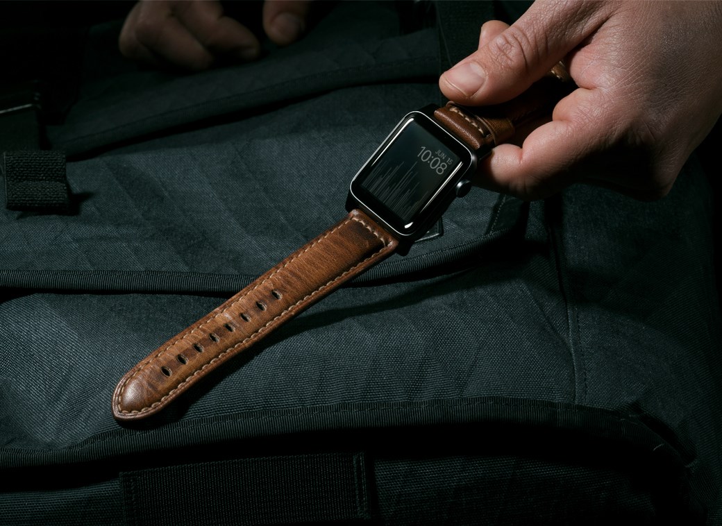 Remen NOMAD Traditional Strap za Apple Watch (42/44/45/49mm) smeđa koža-9