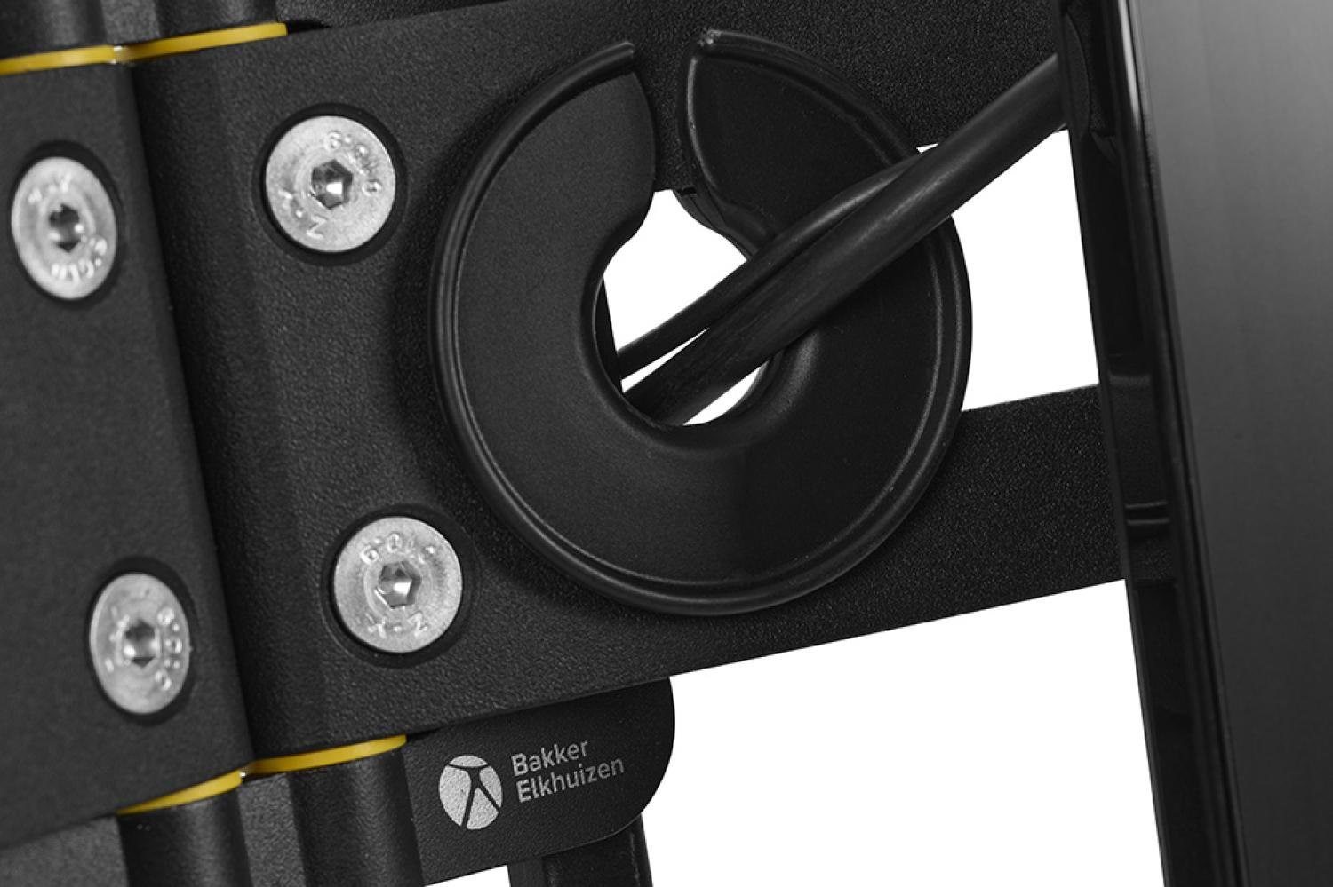 BAKKERELKHUIZEN BE Universal Crossbar 35 prečka za dva monitora-5