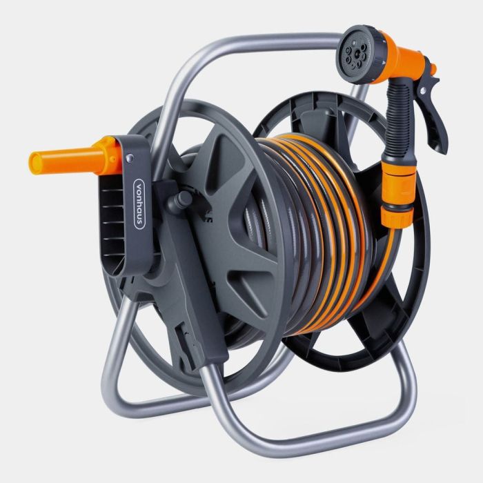 VonHaus Wall-mounted Garden Hose Reel 15 m with spray gun