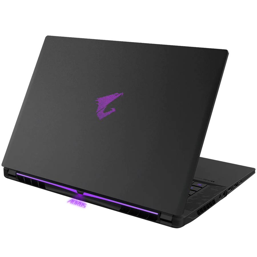 GIGABYTE AORUS MASTER 16 6XJM4EEE64SP-4
