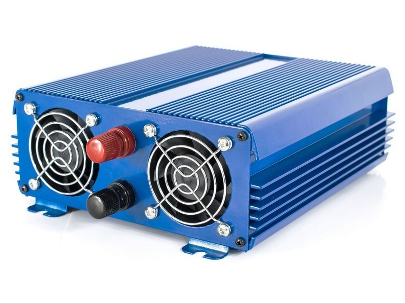 Pretvarač napona AZO DIGITAL IPS-1000S 12V/230V 700W čisti sinus-3