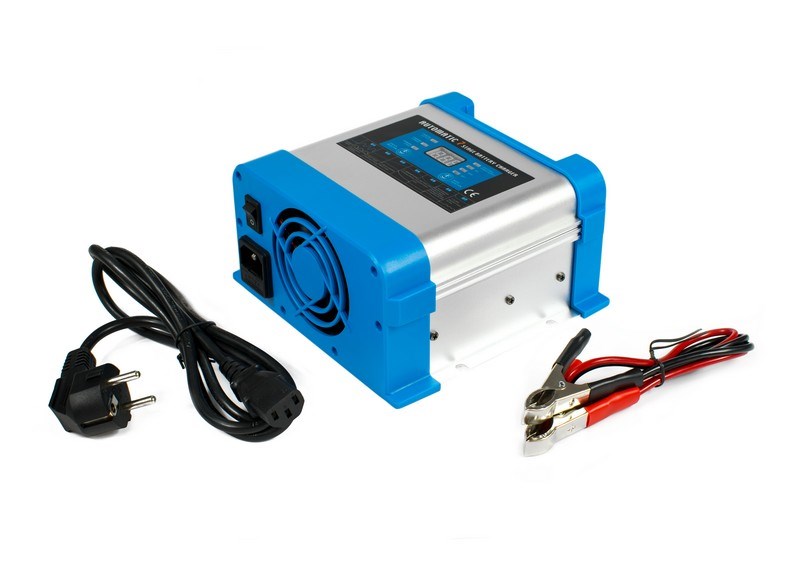 AZO Digital 24V AC Battery Charger BC-20 PRO 10A (230V/24V) LCD 7-stage charger-3