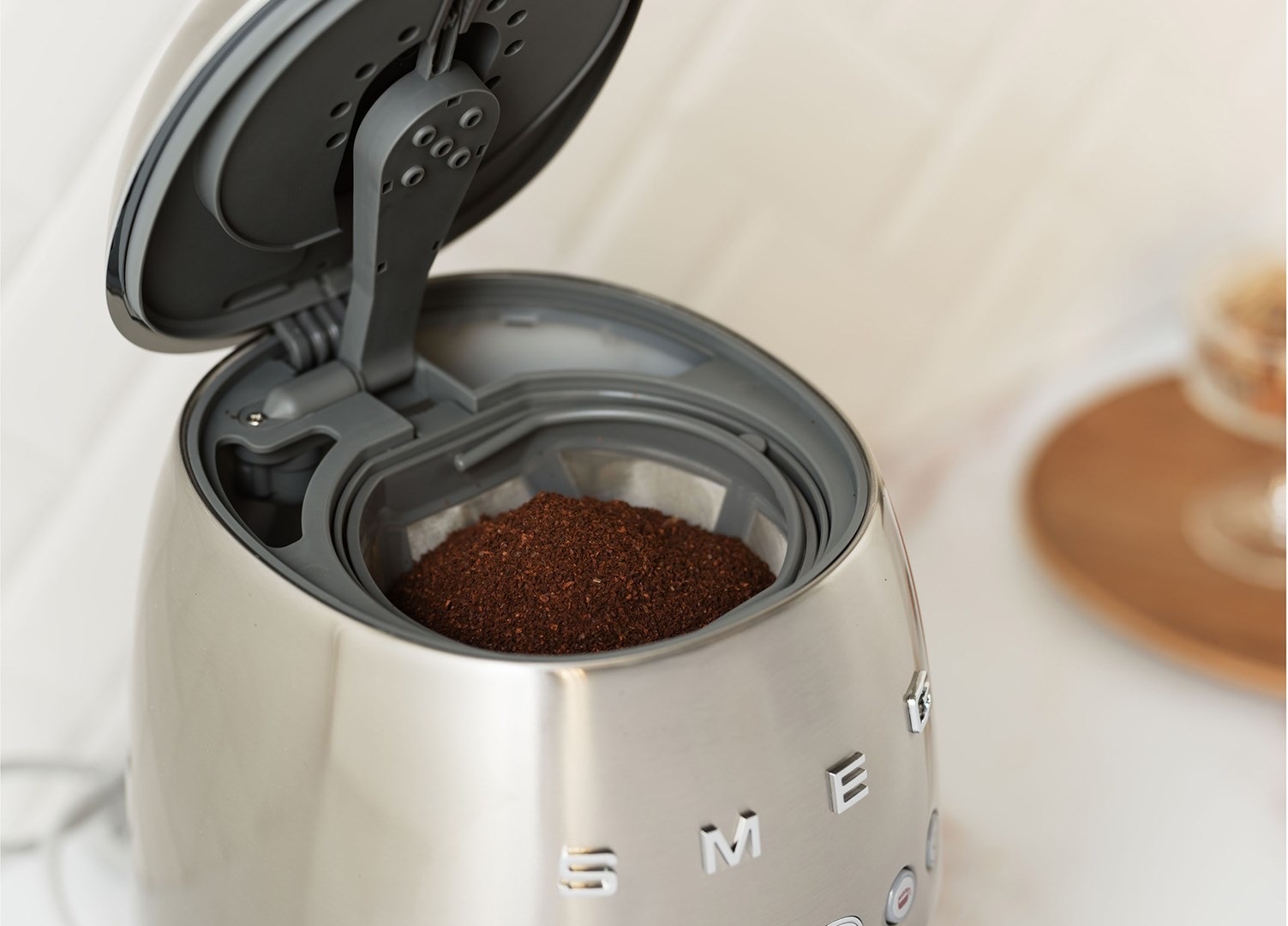 Smeg 50's Style Drip Filter Coffee Machine DCF02SSEU Stainless steel-13