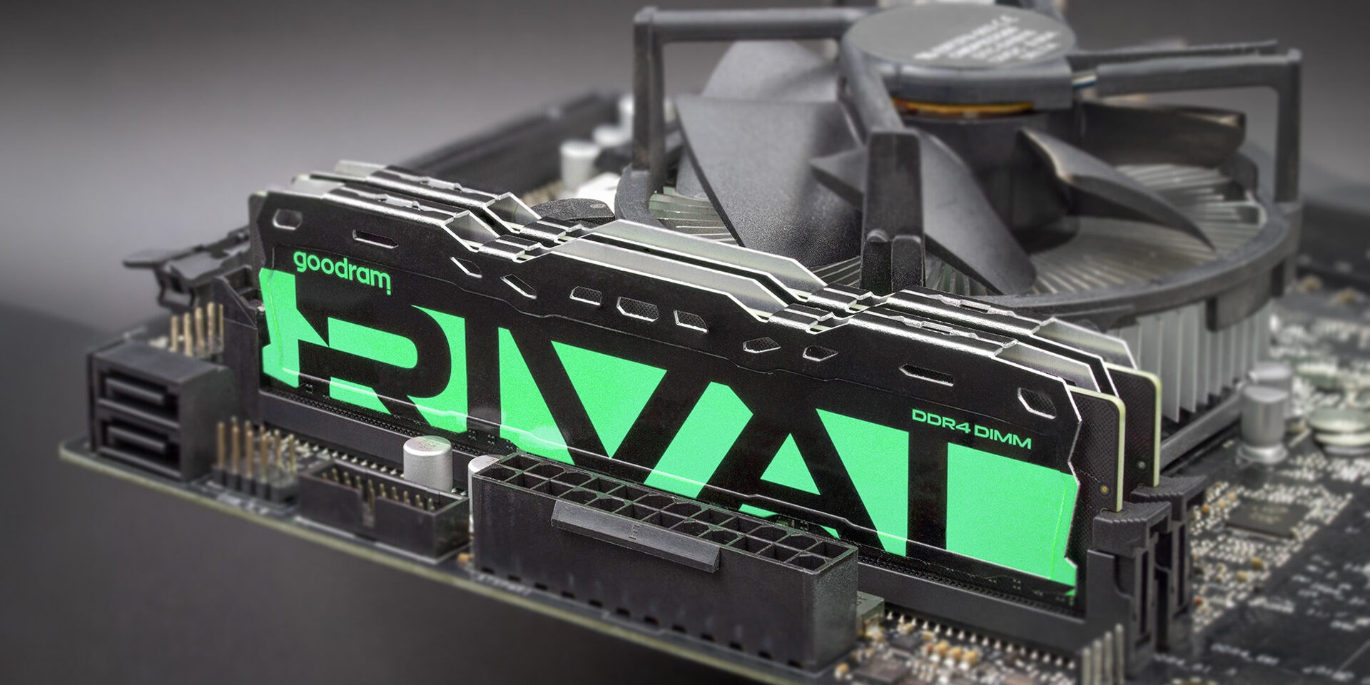 Memorija GOODRAM IRDM PRO RGB 64GB (2x32GB) DDR4 3600MHz CL18-1