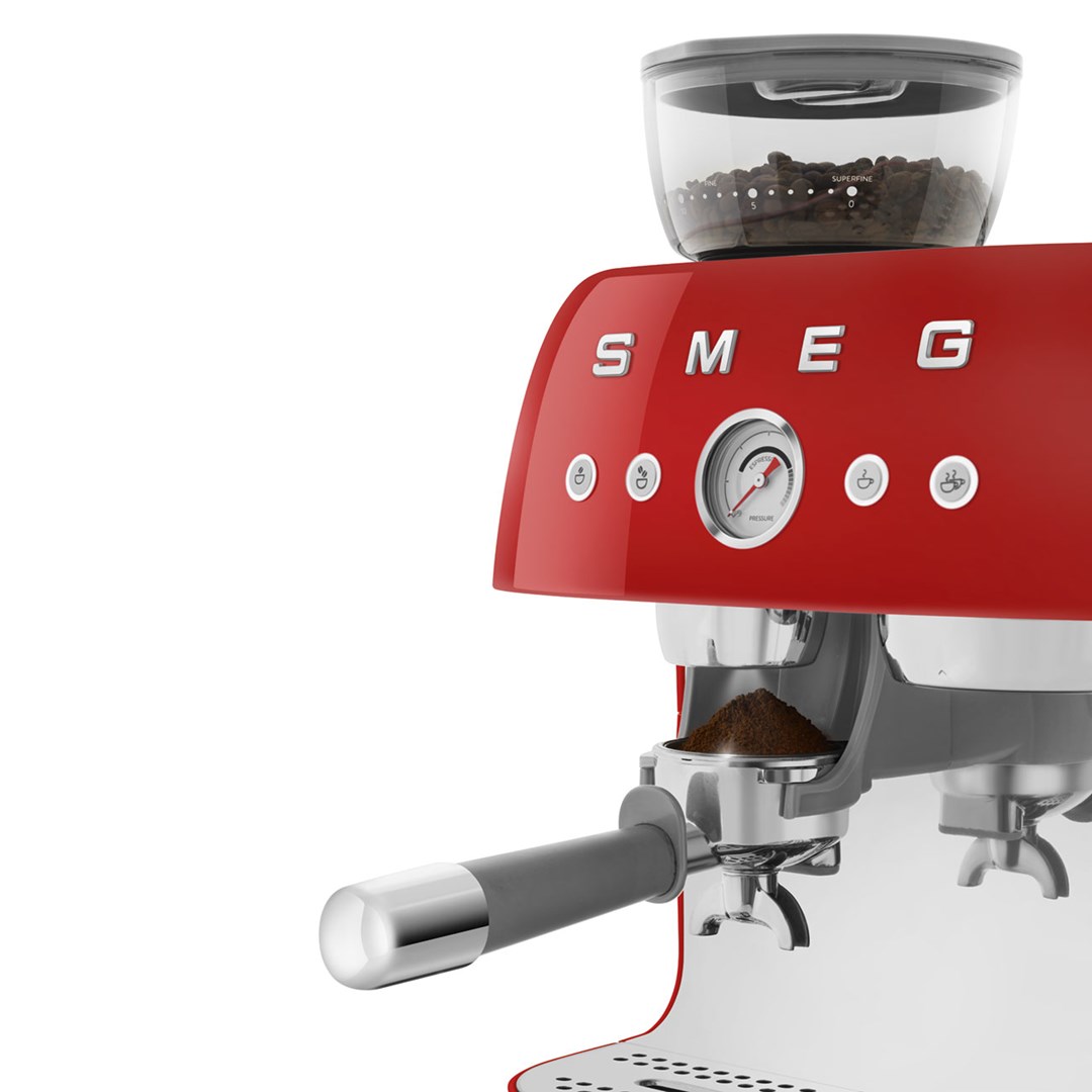 Smeg 50's Style Espresso Coffee Machine EGF03RDEU Red-5