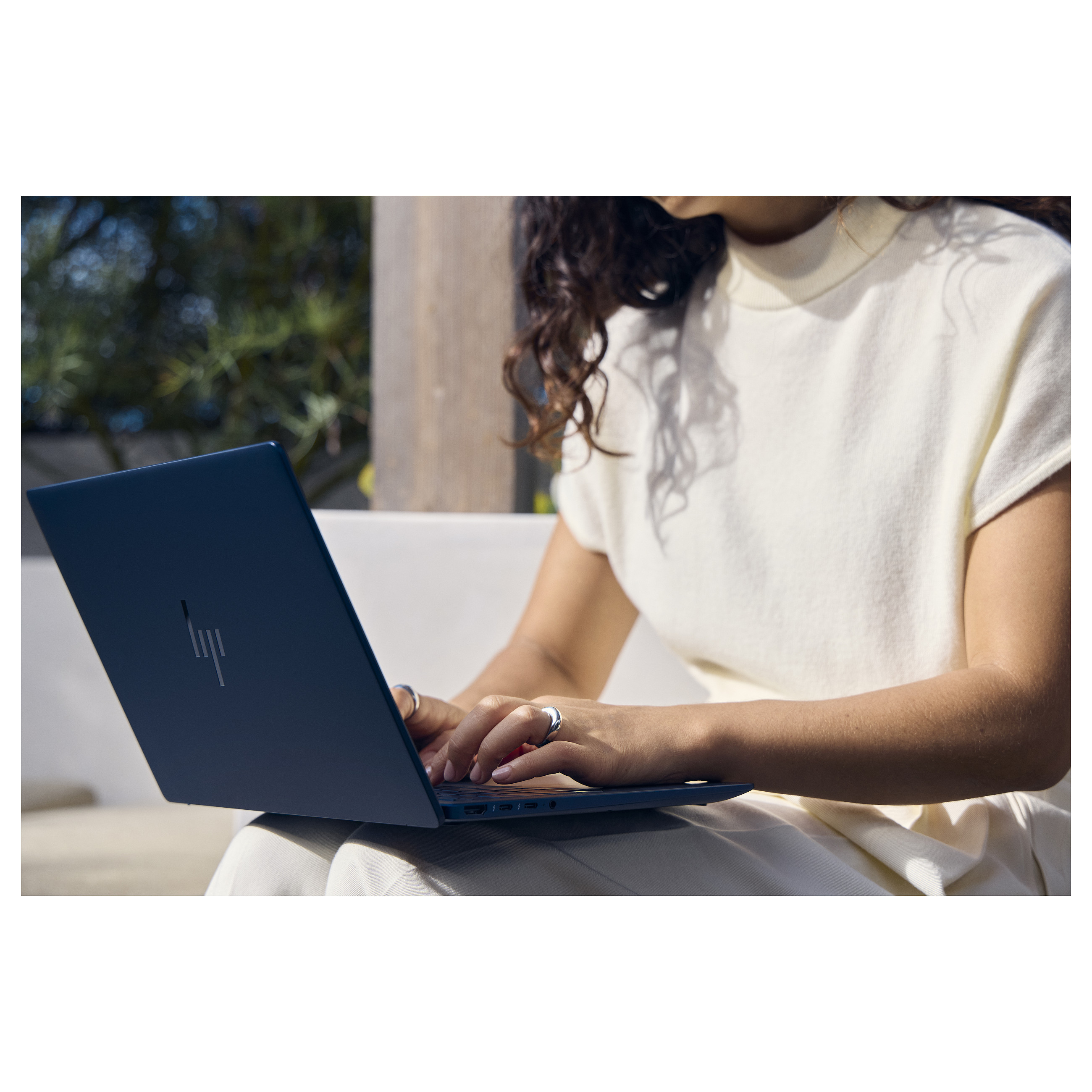 HP EliteBook X G2a RYZ AI 7 PRO 450/32GB/1TBSSD/W11 Pro 1J Gar (DE)-12