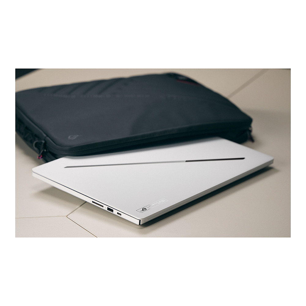 Laptop ASUS ROG Zephyrus G16 (16", OLED, 2.5K WQXGA, Intel Core Ultra 9 386H, 32GB, 1TB SSD, NVIDIA GeForce RTX 5070, Windows 11 Home, Non-HR tipkovnica)-14