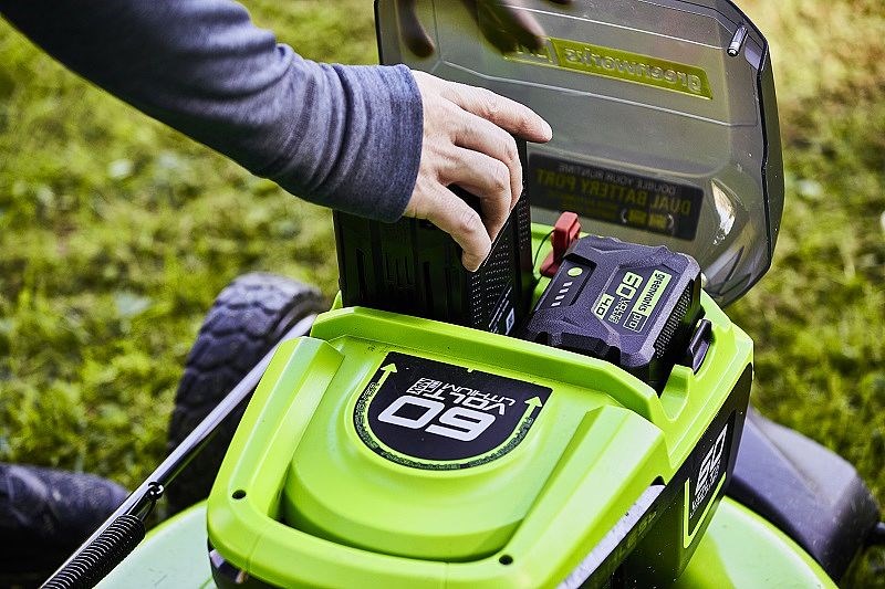Cordless Lawnmower with Drive  60V 4Ah 51 cm Greenworks GD60LM51SPK4 - 2514307UB-2