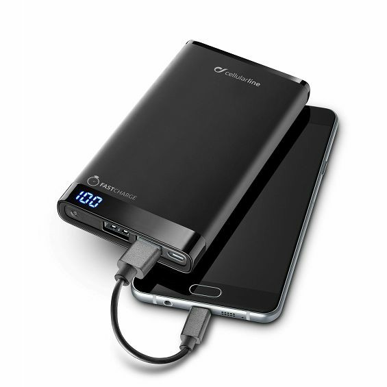 Prijenosna baterija CELLULARLINE Manta 8000 mAh 10W, crna boja