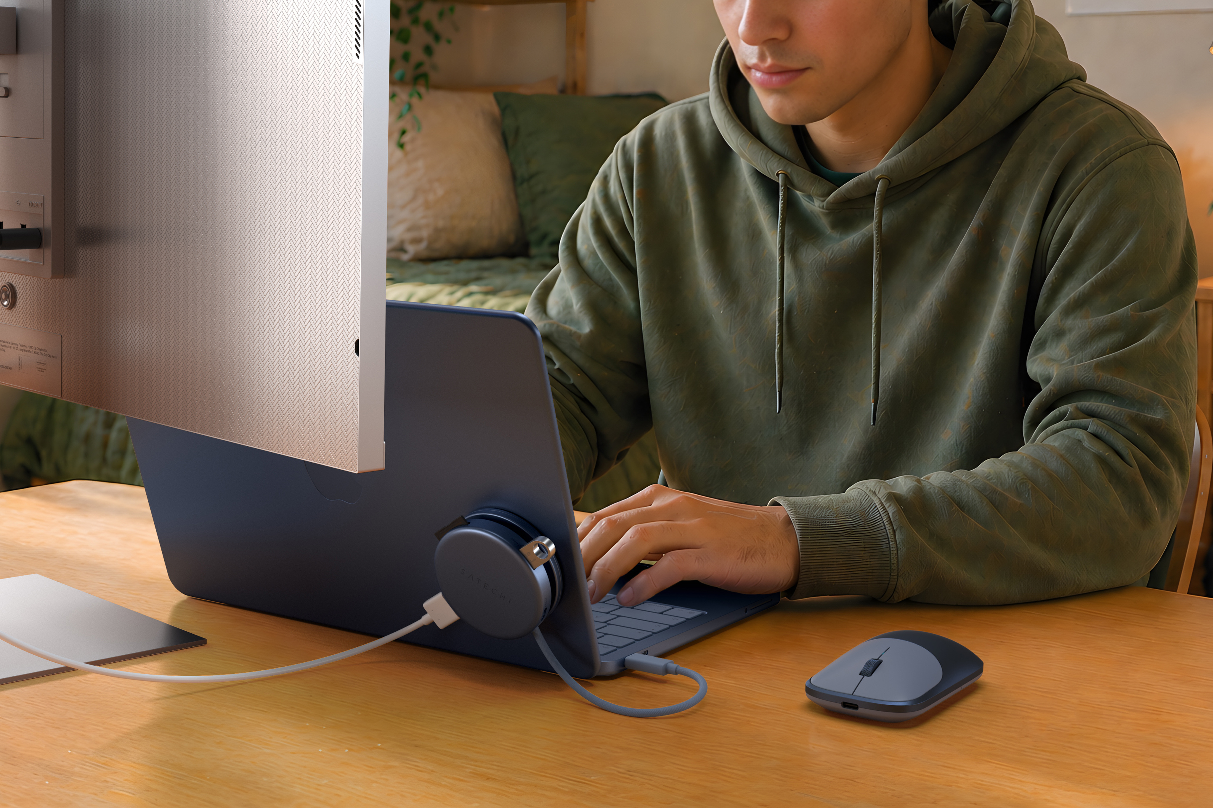 USB-C multiport adapter SATECHI On-the-Go 5-u-1 (HDMI 4K 60Hz, USB-C PD), Indigo boja-6