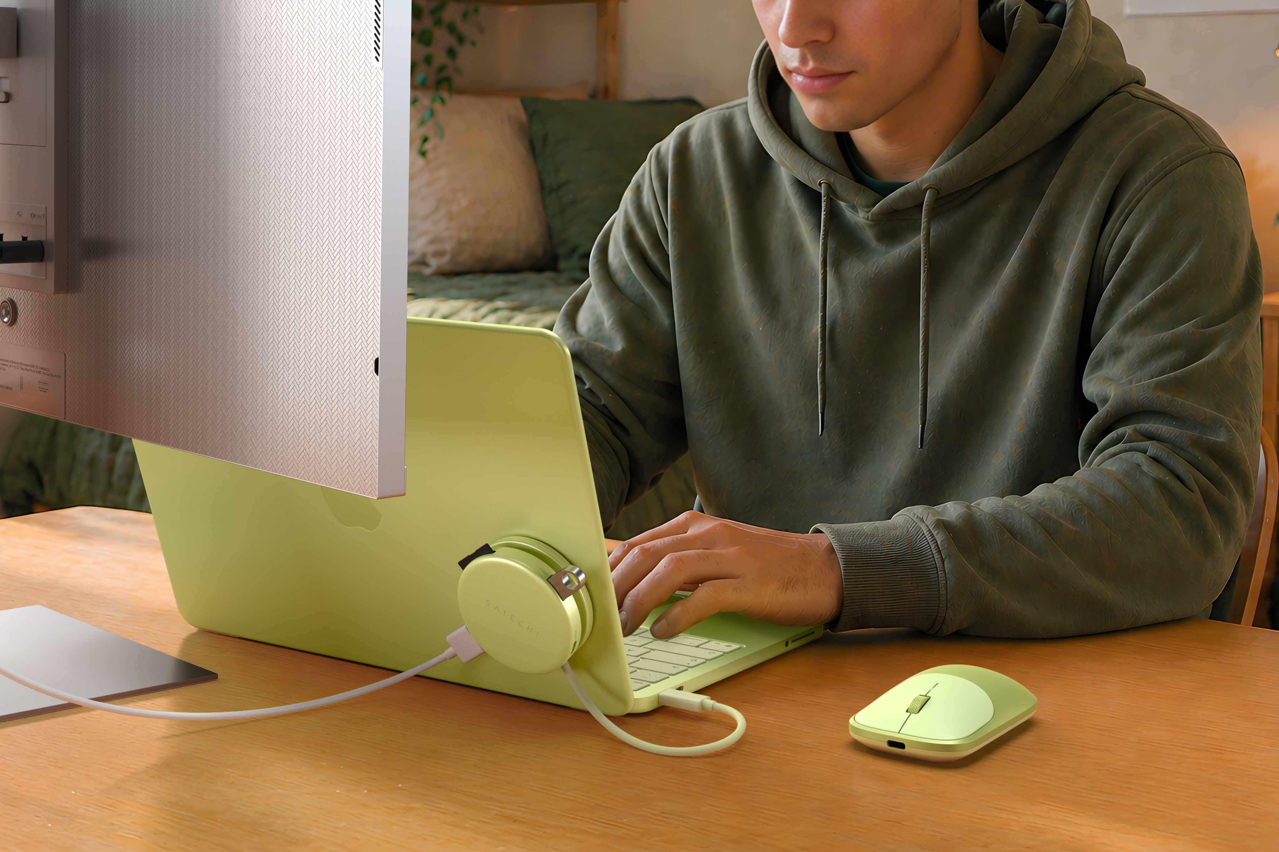 USB-C Multiport Adapter SATECHI On-the-Go 5-in-1 (HDMI 4K 60Hz, PD 60W), Citrus boja-4