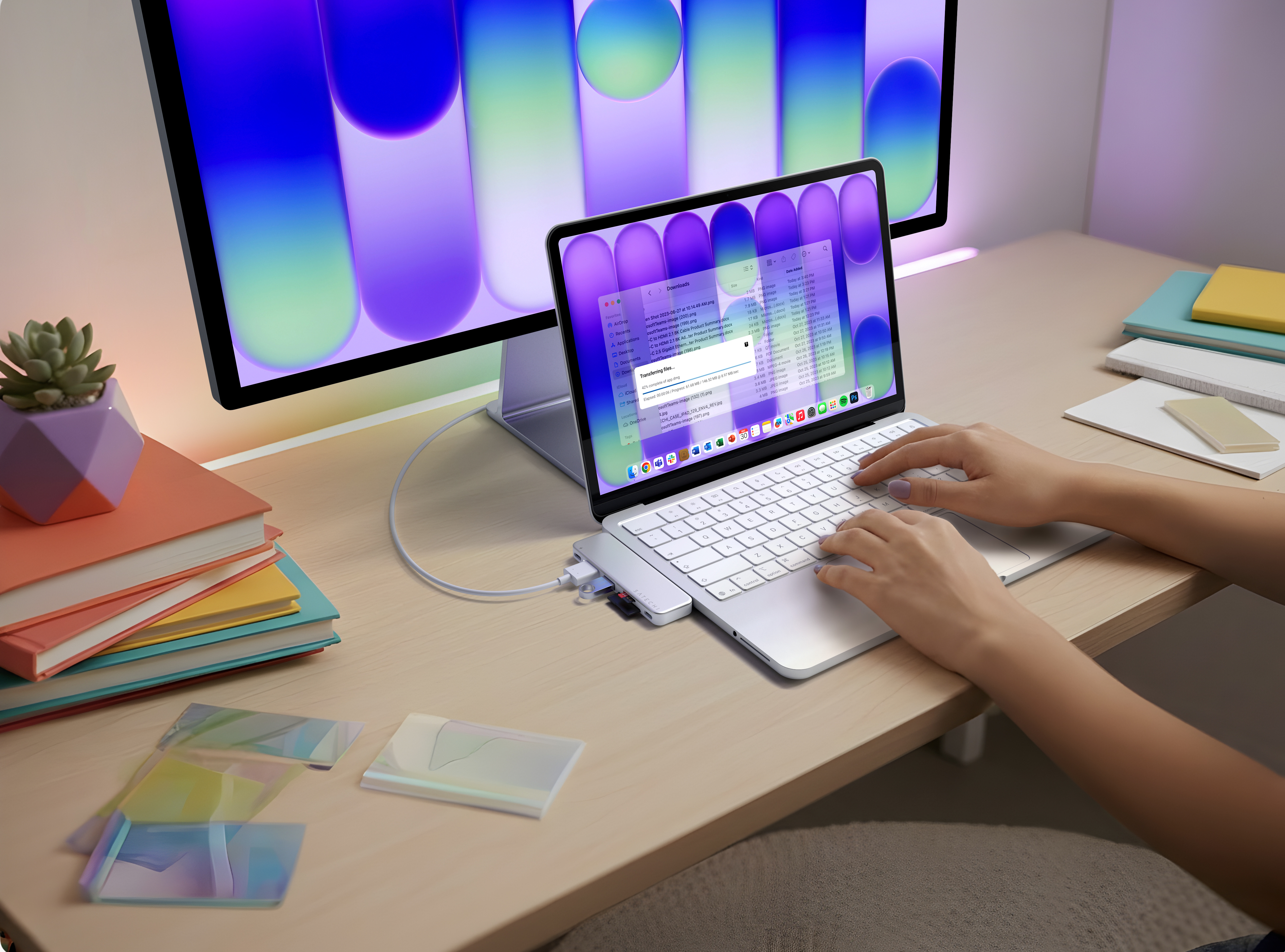 SATECHI USB-C Snap Hub za iPad Pro (HDMI, USB-C, USB-A, PD, SD/microSD), srebrna boja-3