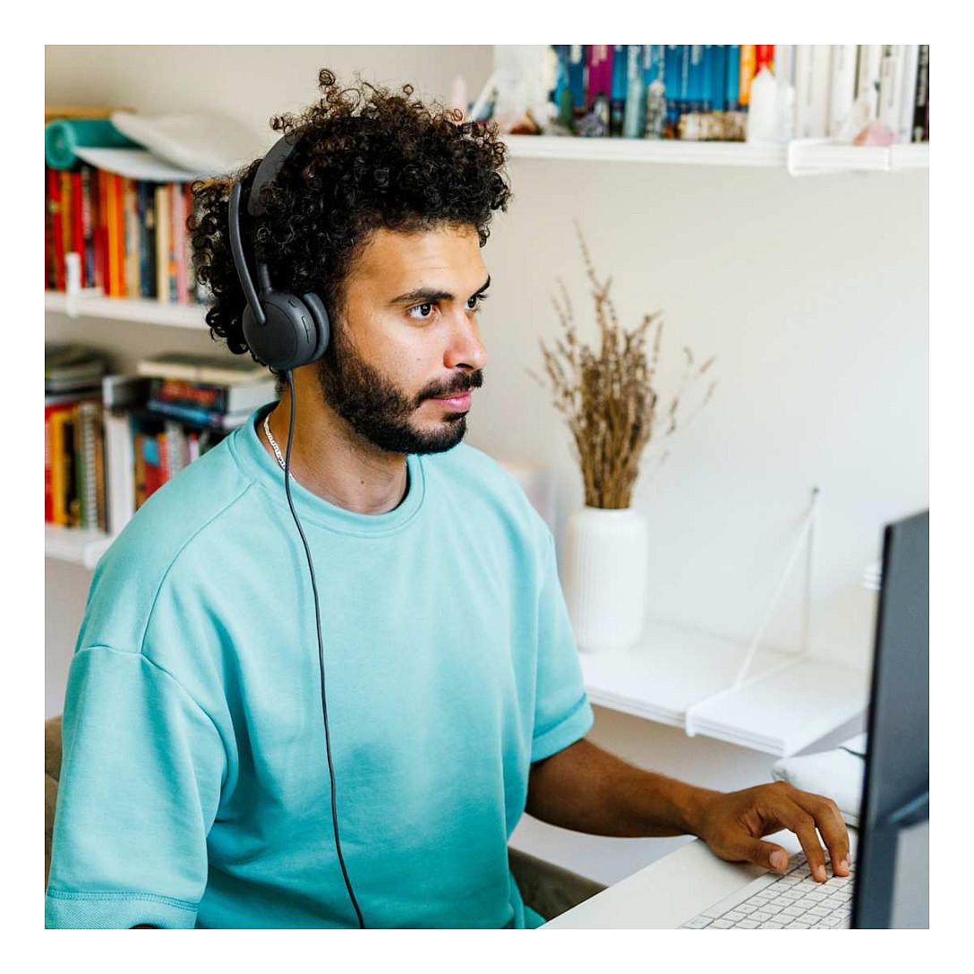Slušalice LOGITECH Zone Wired 2 (ANC, USB-C, mikrofon, Grafit)-1