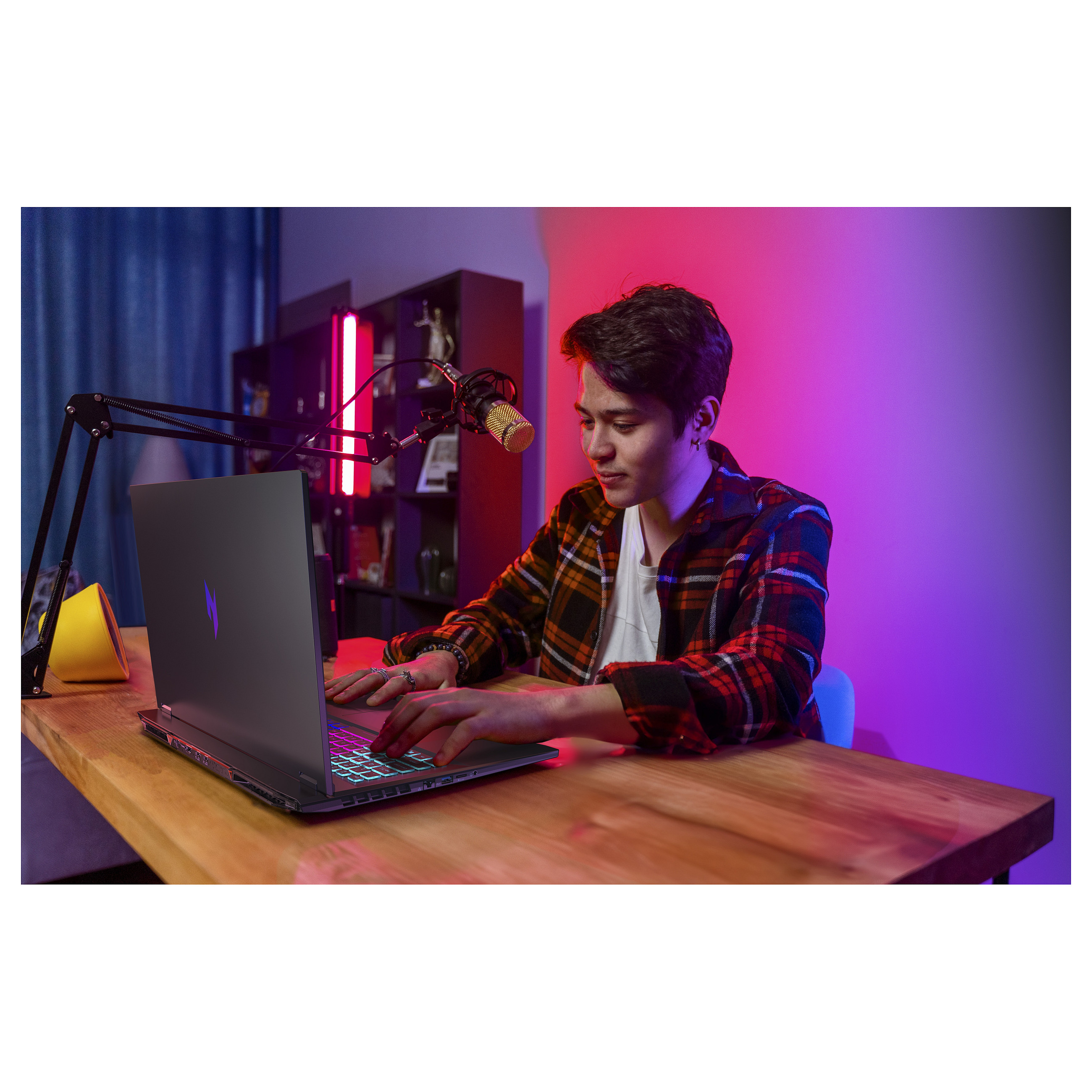 Laptop ACER Nitro 18 AI AN18-61 (18", WQXGA, AMD Ryzen AI 7 350, 16GB, 1TB SSD, NVIDIA GeForce RTX 5050, Windows 11 Home, Non-HR tipkovnica, Crna)-7