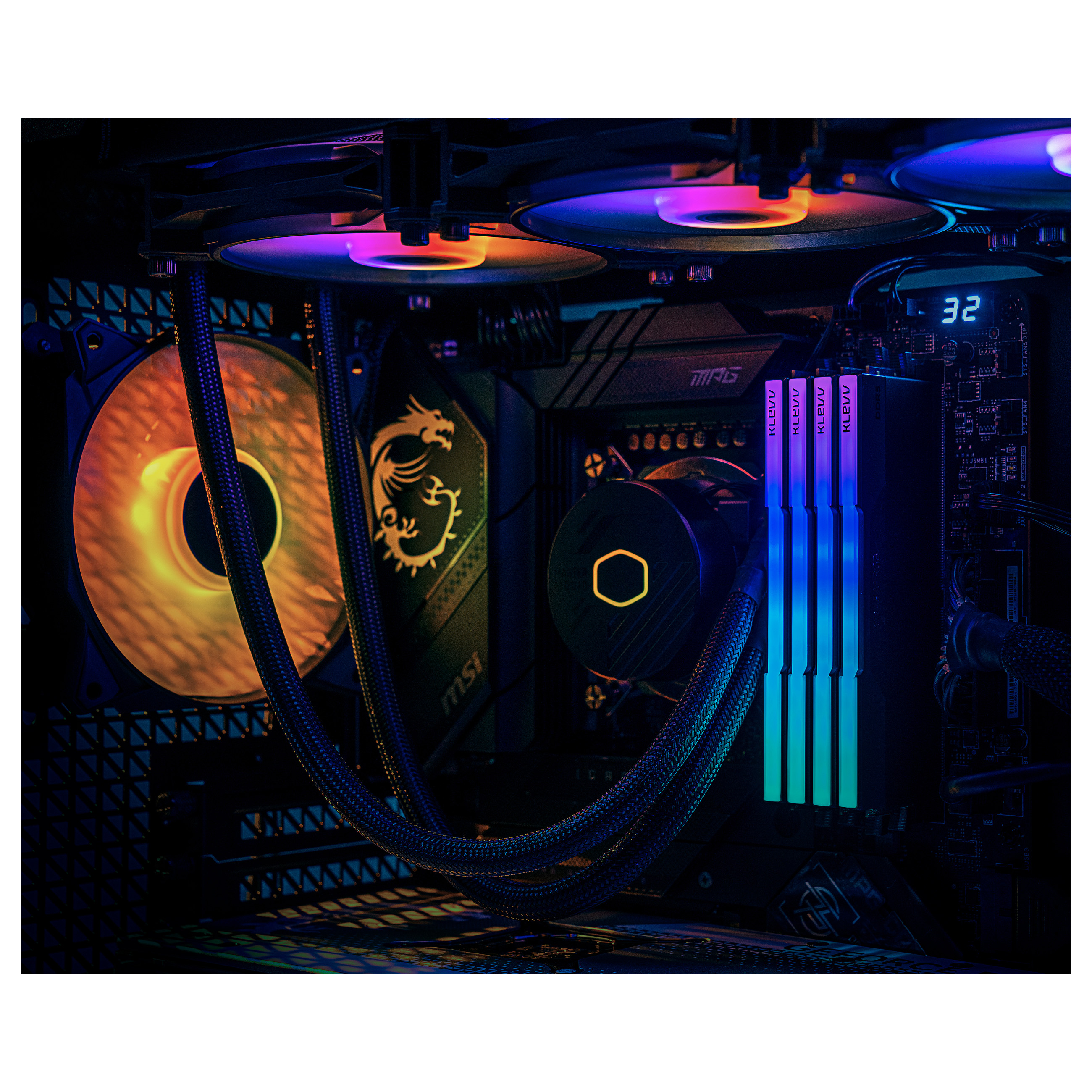 32GB KLEVV CRAS V (16GBx2) 6400 CL32 Black EXPO-14