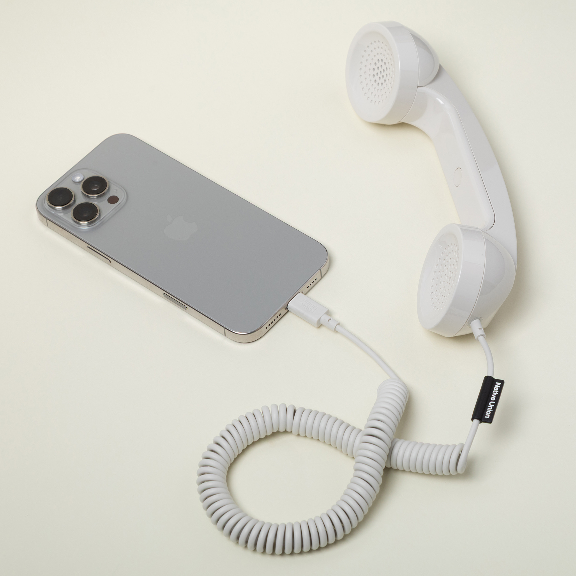 USB-C telefonska slušalica NATIVE UNION POP Phone (sandstone boja)-1
