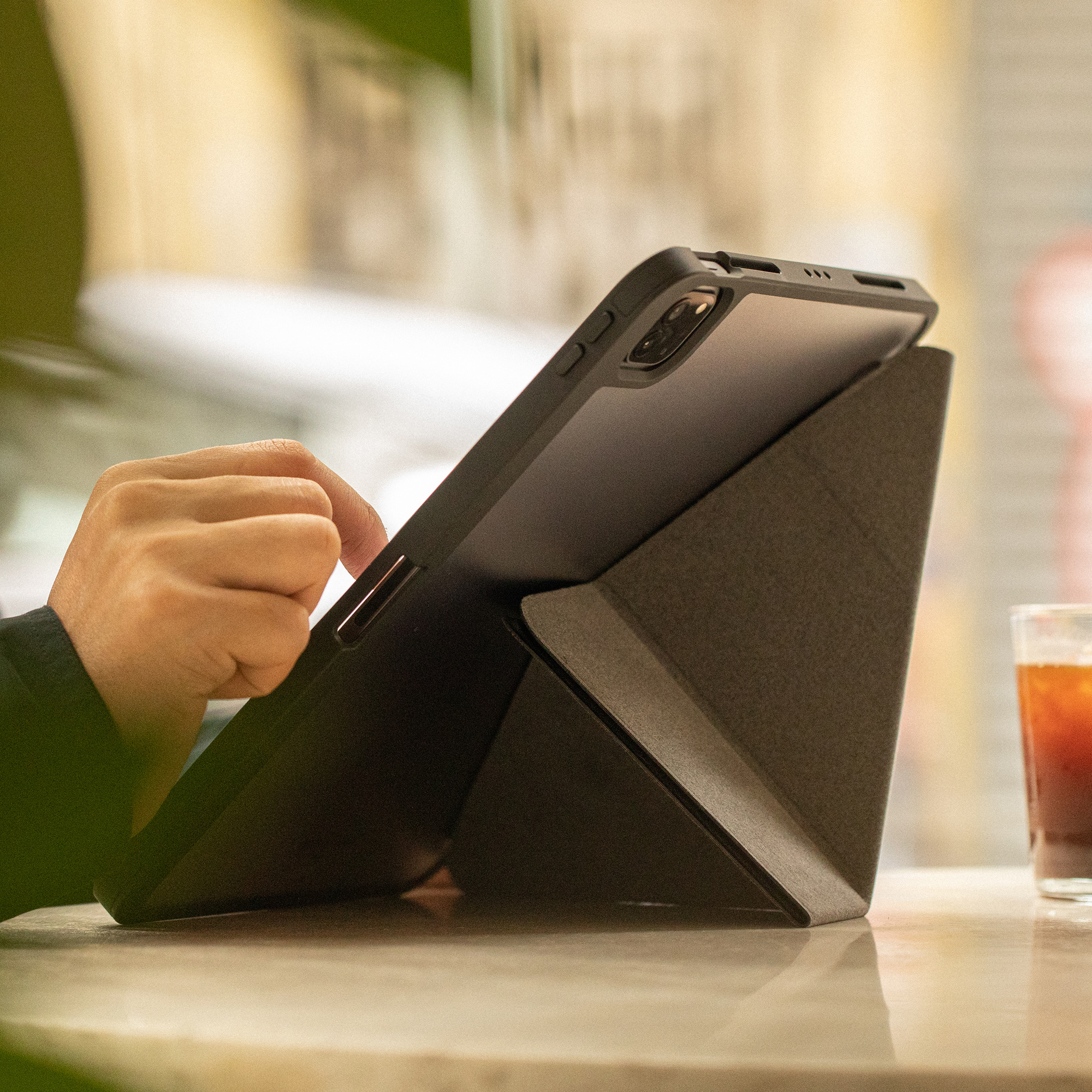 Native Union Active Case For iPad Pro 11-inch - Black-5