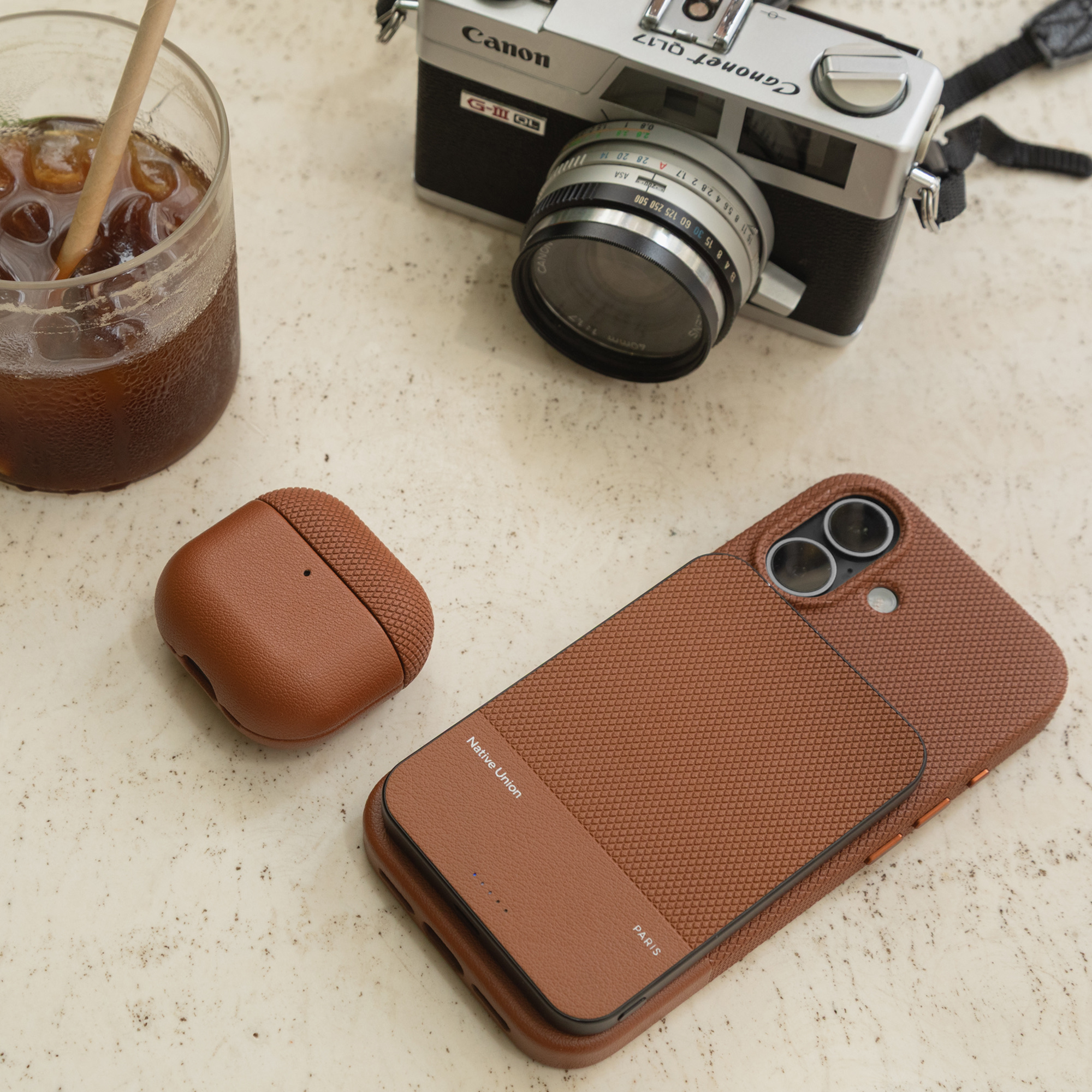 Native Union (Re)Classic Airpods 4 Case - Tan-7