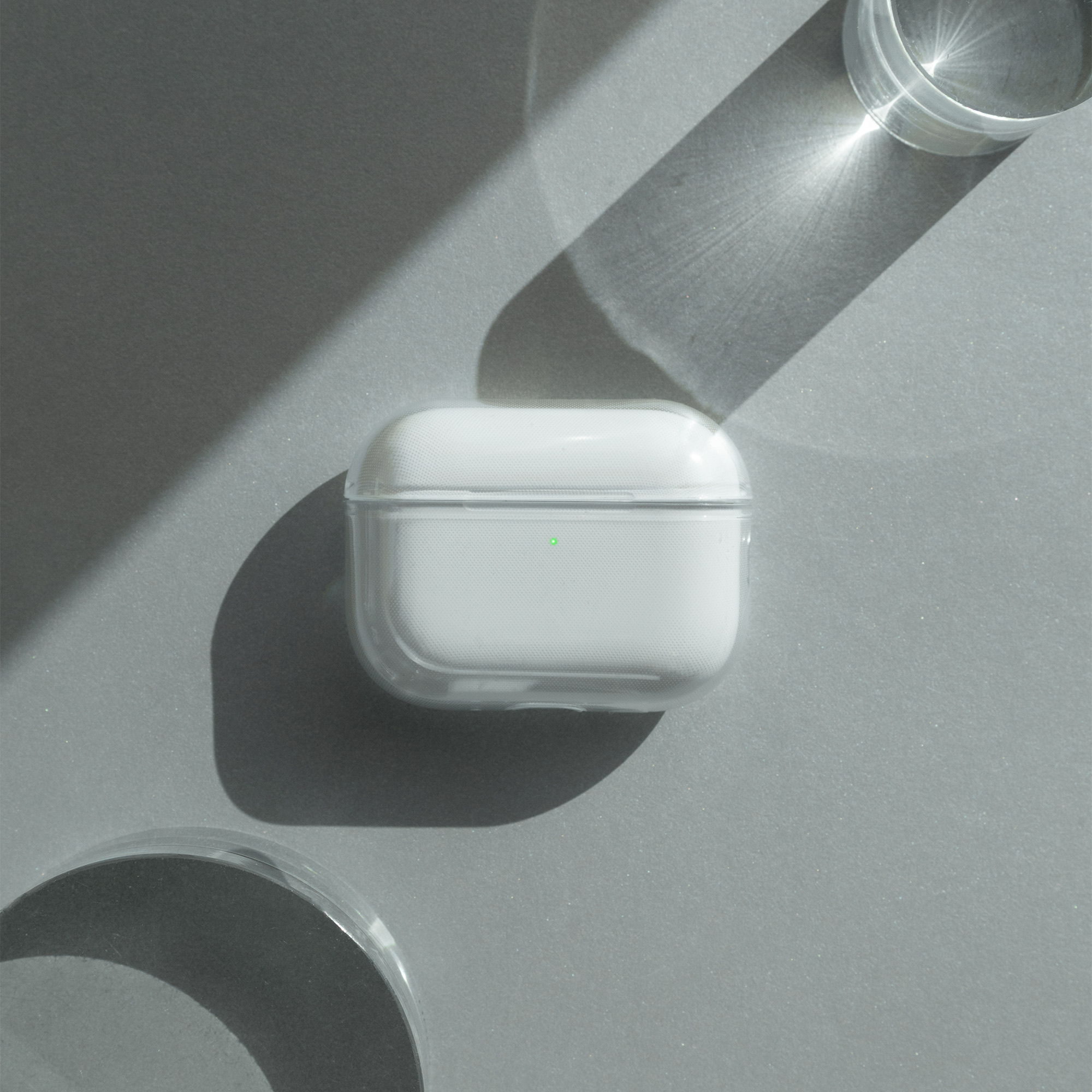 Native Union (Re)Clear Airpods Pro 3 Case - Clear-5