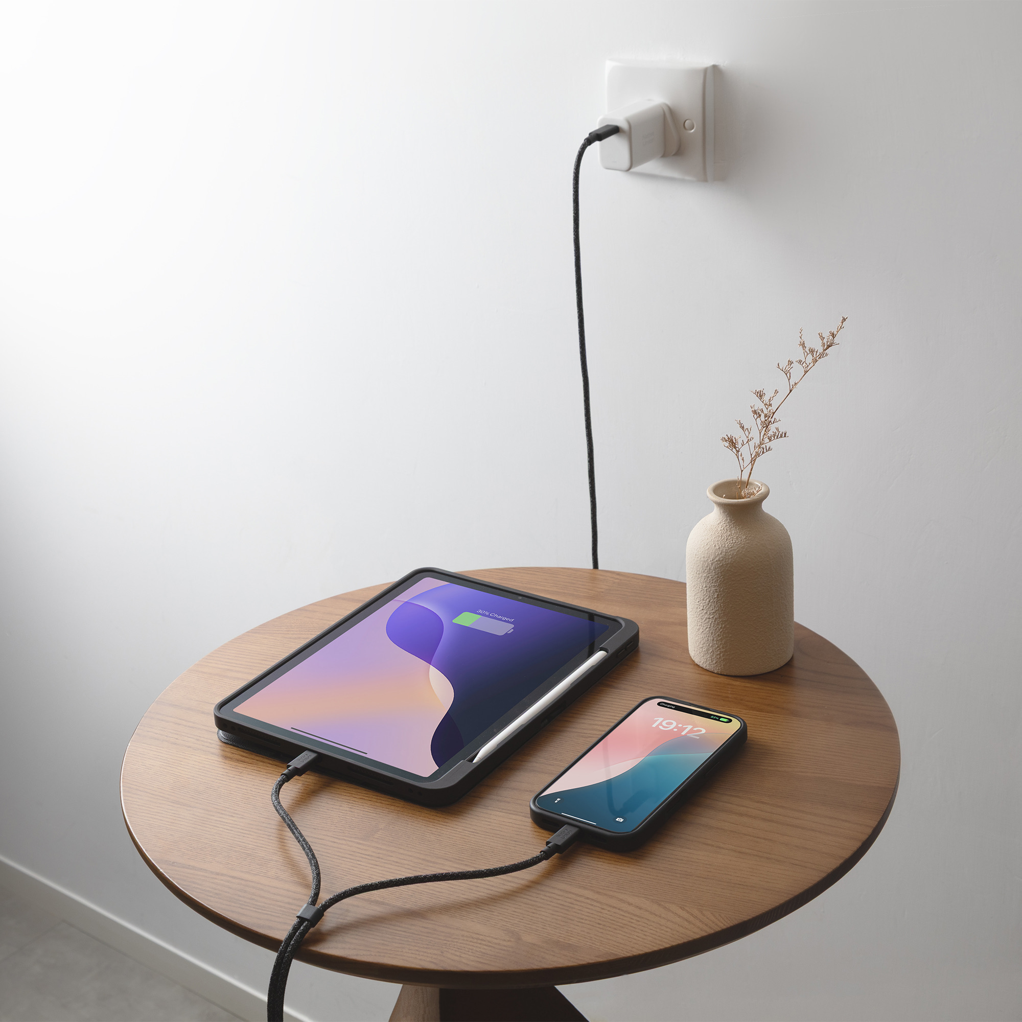 Kabel NATIVE UNION Belt Cable 2-in-1 USB-C (140 W, PD 3.1, dva USB-C konektora za uređaje, cosmos boja)-4