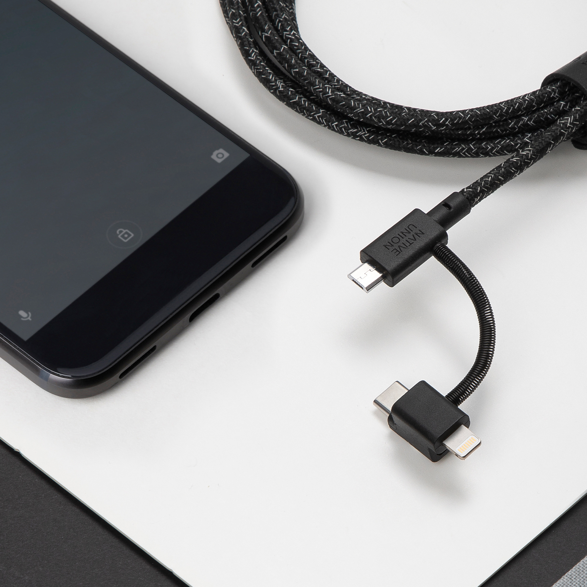 Univerzalni kabel za punjenje NATIVE UNION Belt Cable Universal (3u1: USB-C, Lightning, Micro-USB, 2 m, crna boja)-1