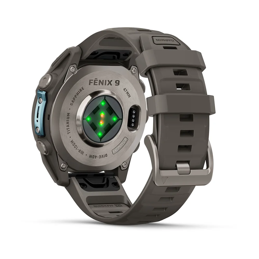 Pametni sat GARMIN fenix 9 47mm Titanium / Pebble Gray Silicone Band (siva), 010-04762-01-6