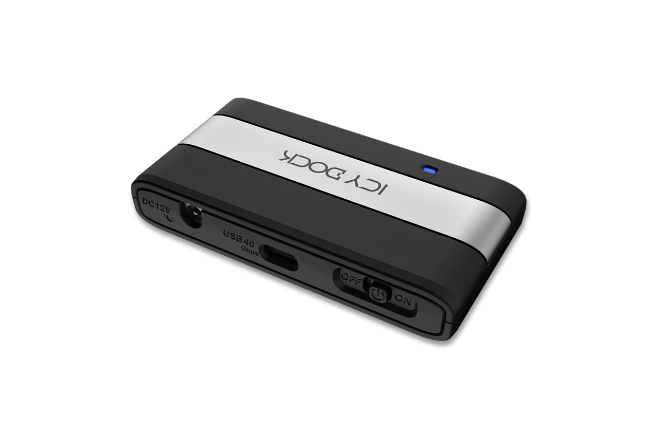 Adapter IcyDock USB4 to 15mm U.2/U.3 SSD External Adapter-4