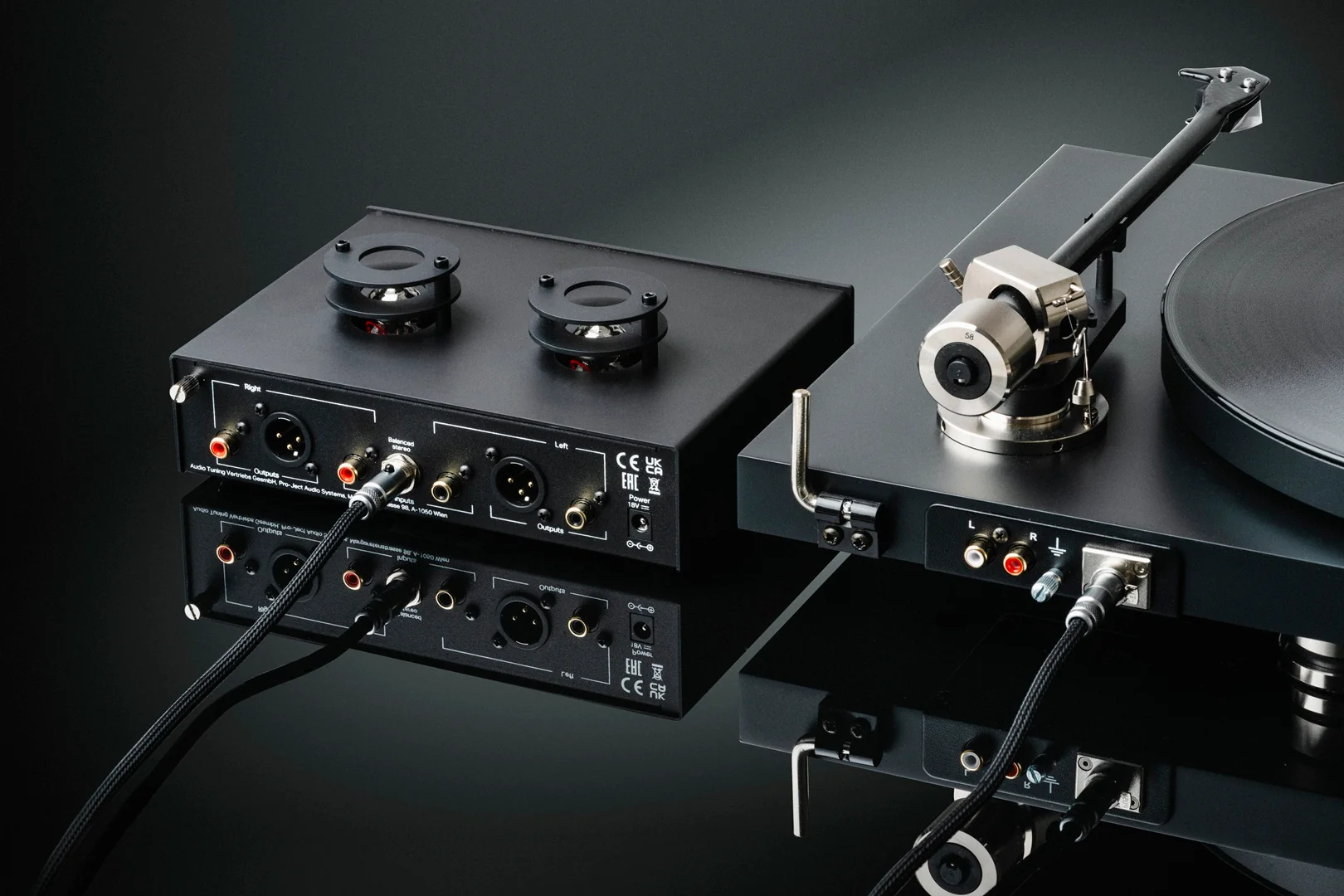 Gramofonsko pretpojačalo PRO-JECT Tube Box S3 B Black-1