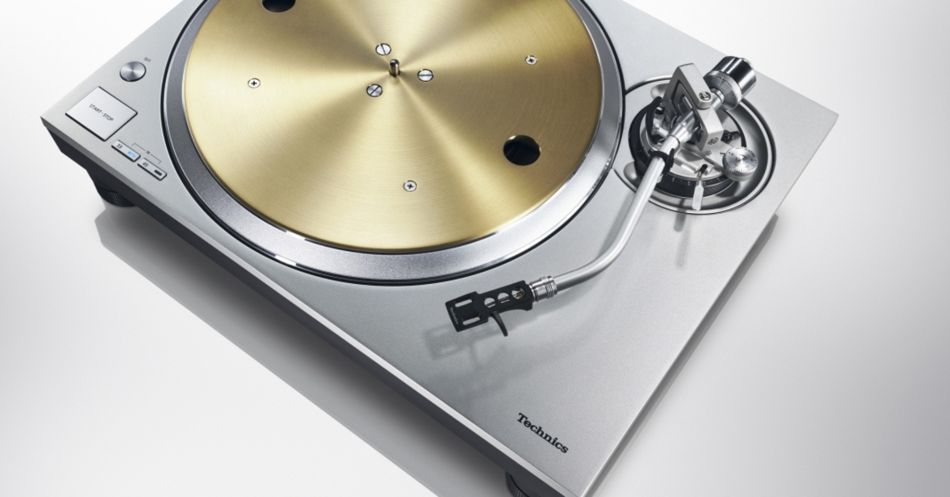 Gramofon nove generacije Technics Grand Class u Ronisu